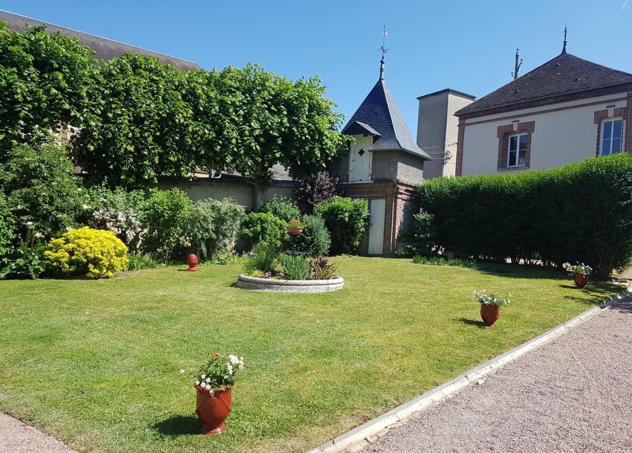 Le Clos Saint-Germain Rugles Ngoại thất bức ảnh