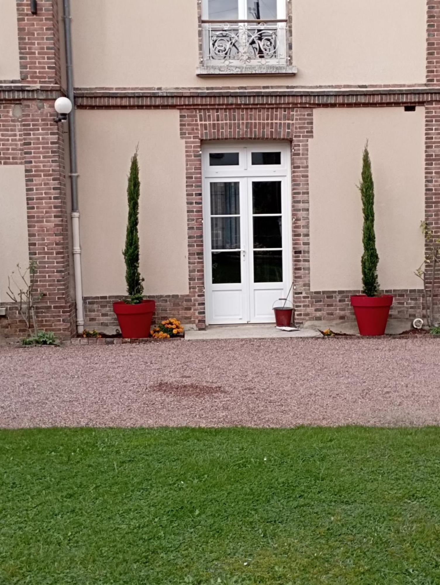 Le Clos Saint-Germain Rugles Ngoại thất bức ảnh